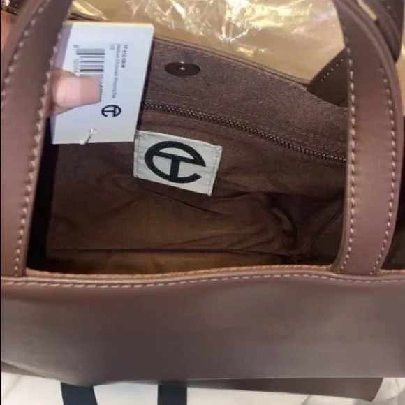 Brand new telfar 100% authentic